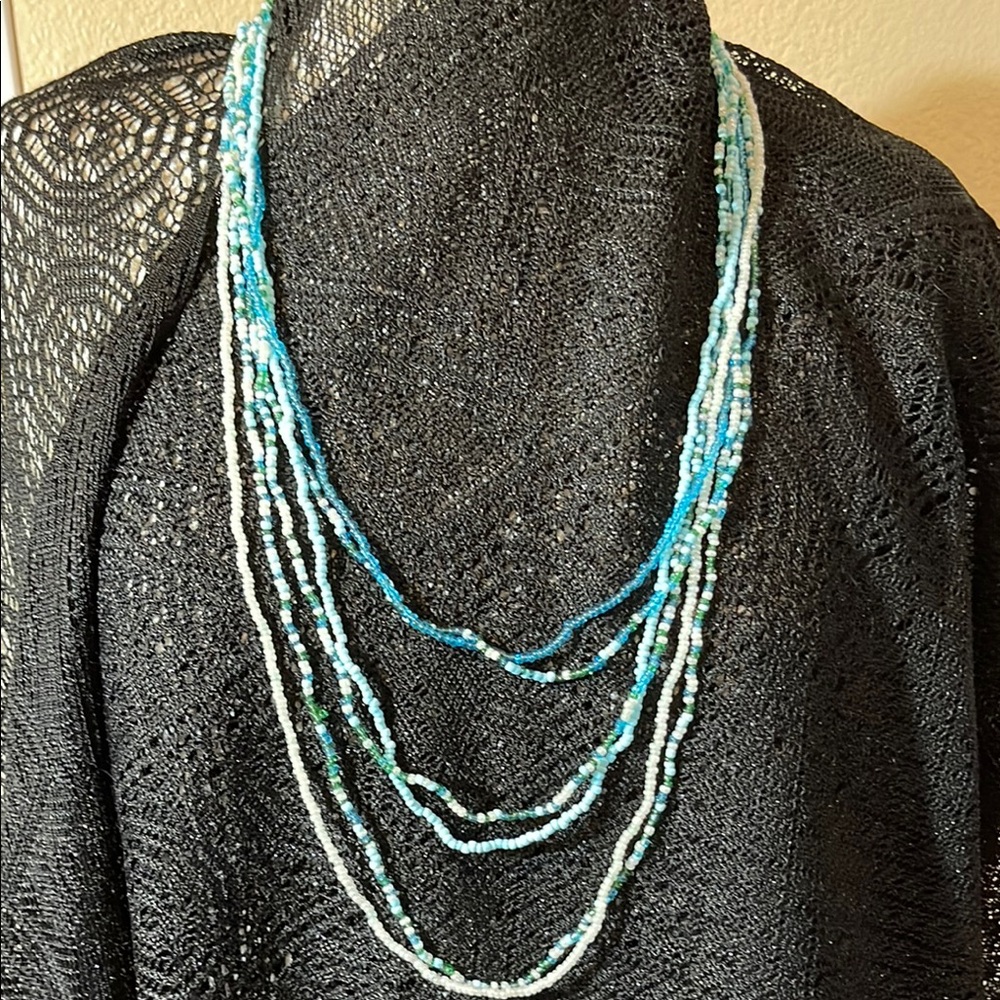 Vintage layered long Blue Beaded Necklace c13